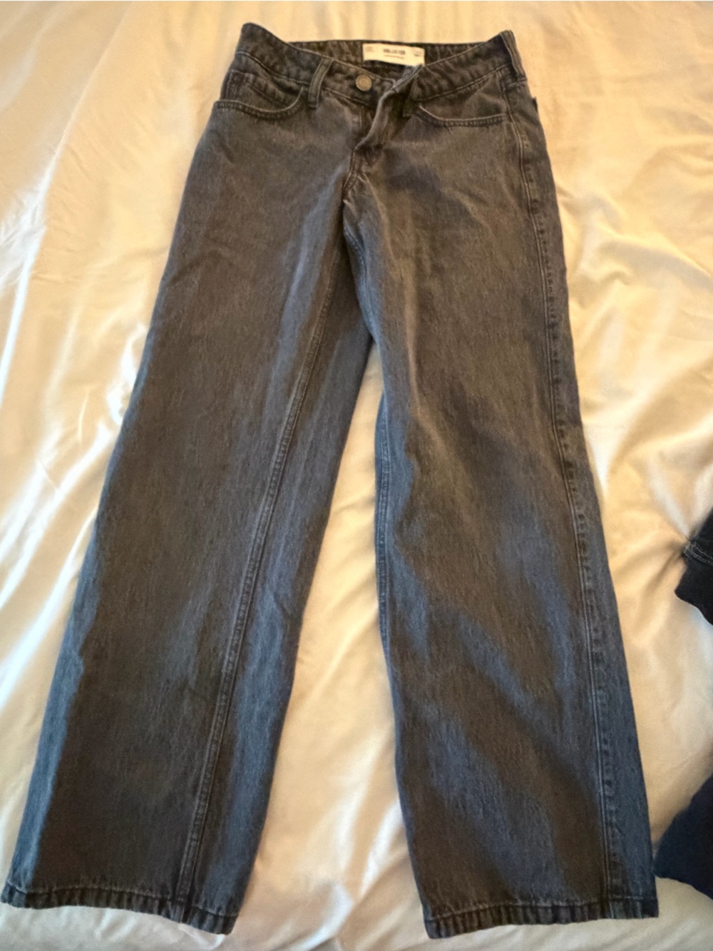 Hollister Gray Straight-Leg Women's Jeans